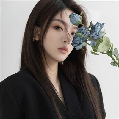 百变小姬子